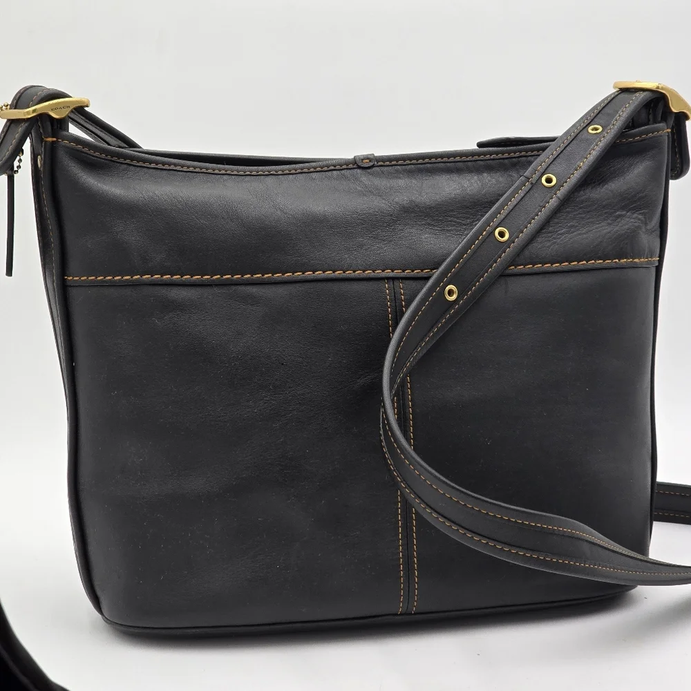 Coach Glovetanned Leather Andy Crossbody, EUC, Black - Picture 3 of 16